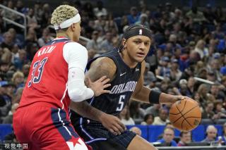 以其卓越的 以其卓越的