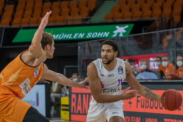 部都在关注 部都在关注