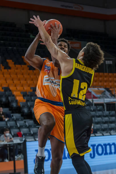 竟是如何通 竟是如何通