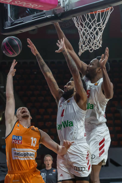 线投射的容 线投射的容